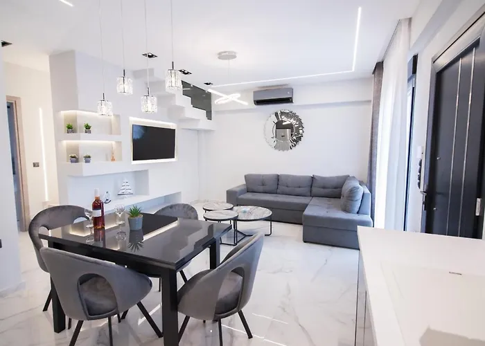 Apartament Rafaela Flogita
